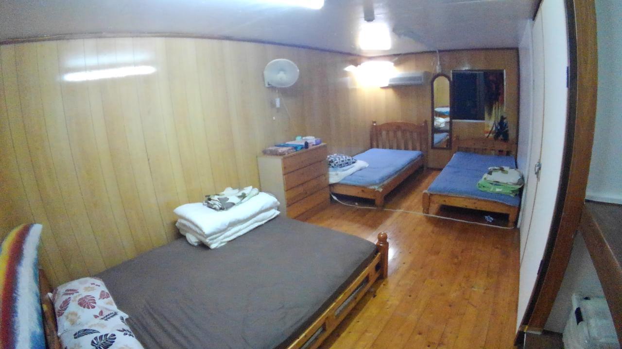Tropical Surf House Okinawa Hotel Onna Kültér fotó